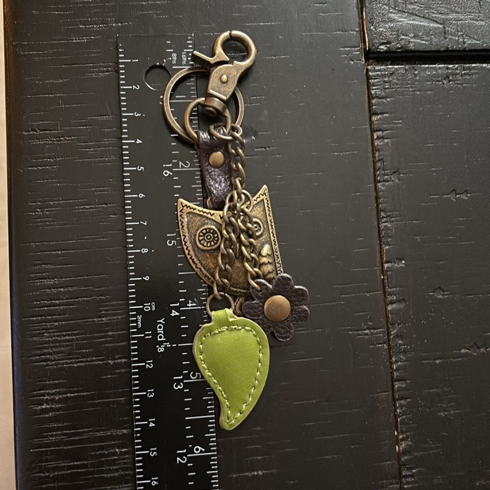 Hoohoo Owl Flower Leaf Chala Charming Key Chain Novelty Leather - Picture 6 of 6